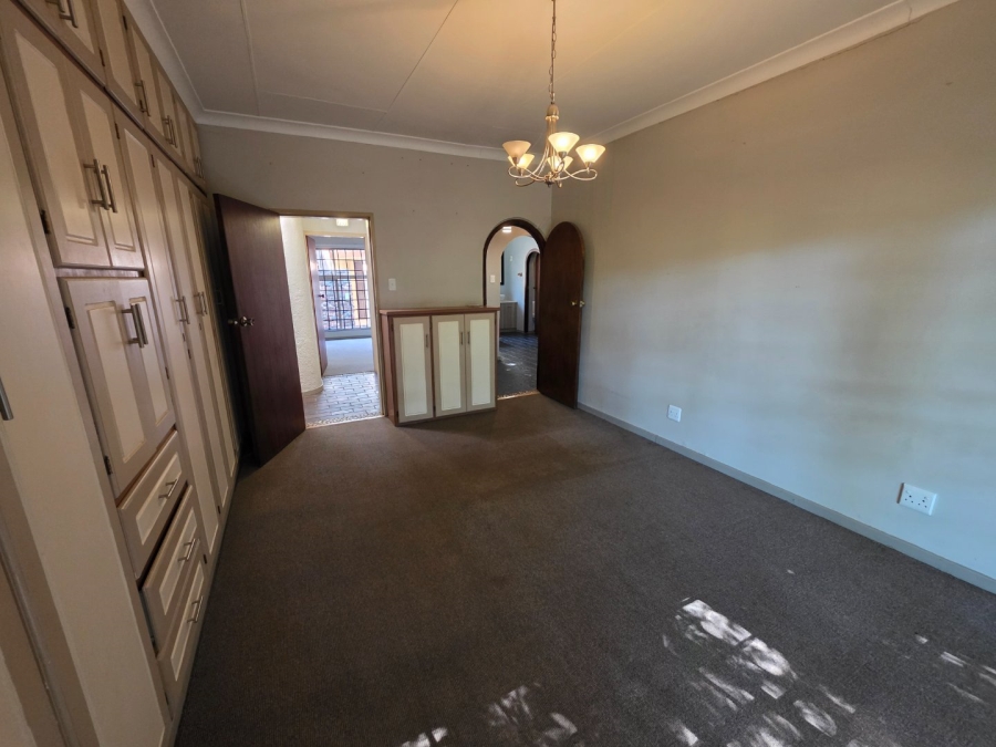 3 Bedroom Property for Sale in Bayswater Free State